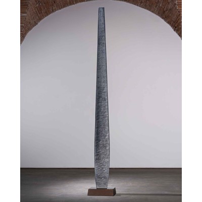 Stèle, 2022, basalto di Svezia, 340 cm