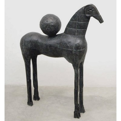 Cavallo con sfera, 2008, bronzo, h 105 cm